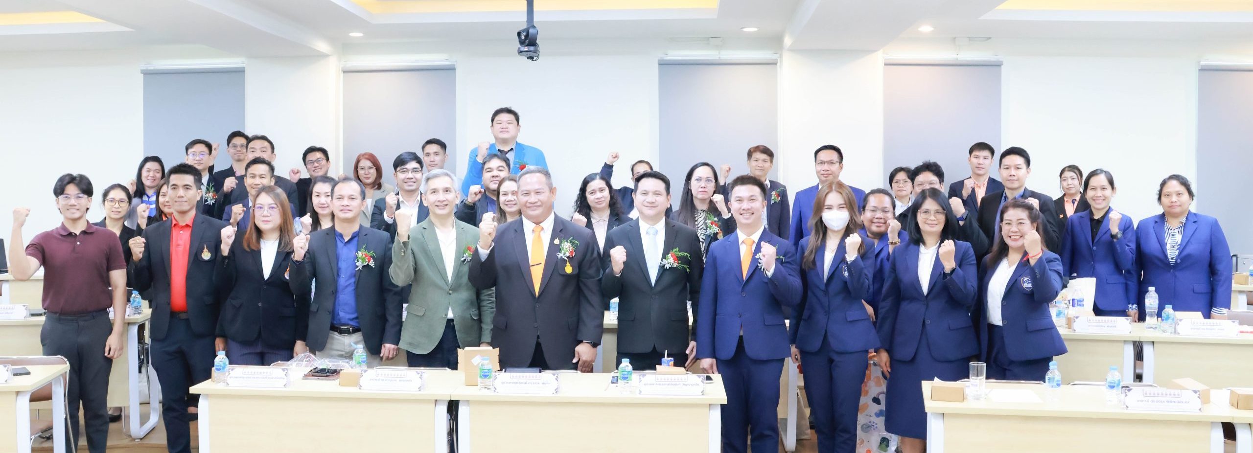 อบรมพัฒนาศักยภาพผู้บริหารและบุคลากรด้านบริหารธุรกิจ 9 มทร. และการประชุมคณบดี/ผู้อำนวยการด้านบริหารธุรกิจ 9 มทร. (ทปบธ.มทร.) ณ คณะบริหารธุรกิจ มหาวิทยาลัยเทคโนโลยีราชมงคลอีสาน จังหวัดนครราชสีมา ระหว่างวันที่ 9-10 พฤษภาคม 2568