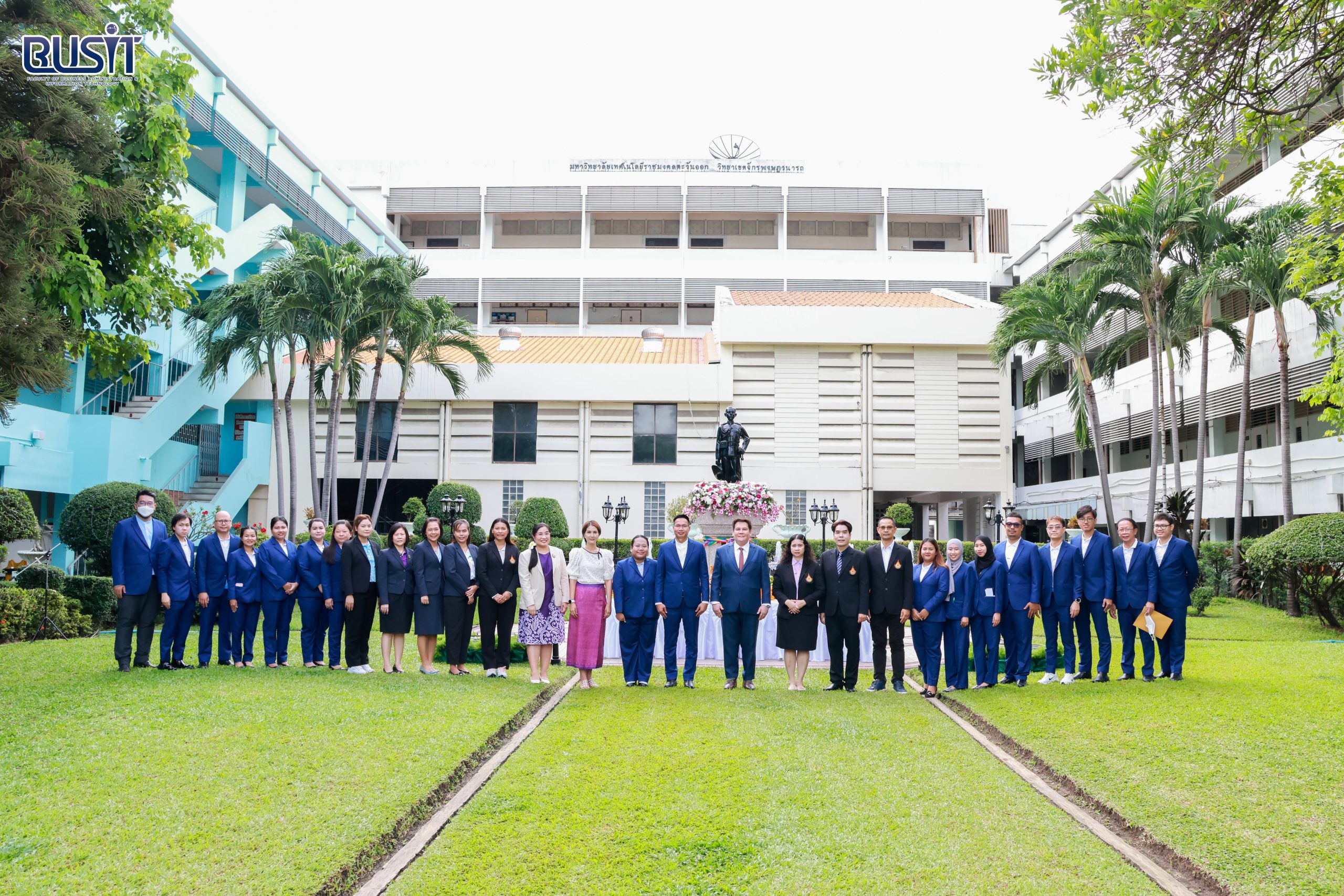 พิธีบวงสรวงและวางพวงมาลา จอมพล สมเด็จพระเจ้าบรมวงศ์เธอ เจ้าฟ้าจักรพงษ์ภูวนาถ กรมหลวงพิษณุโลกประชานาถ ณ มหาวิทยาลัยเทคโนโลยีราชมงคลตะวันออก เขตพื้นที่จักรพงษภูวนารถ วันศุกร์ที่ 13 มิถุนายน 2568