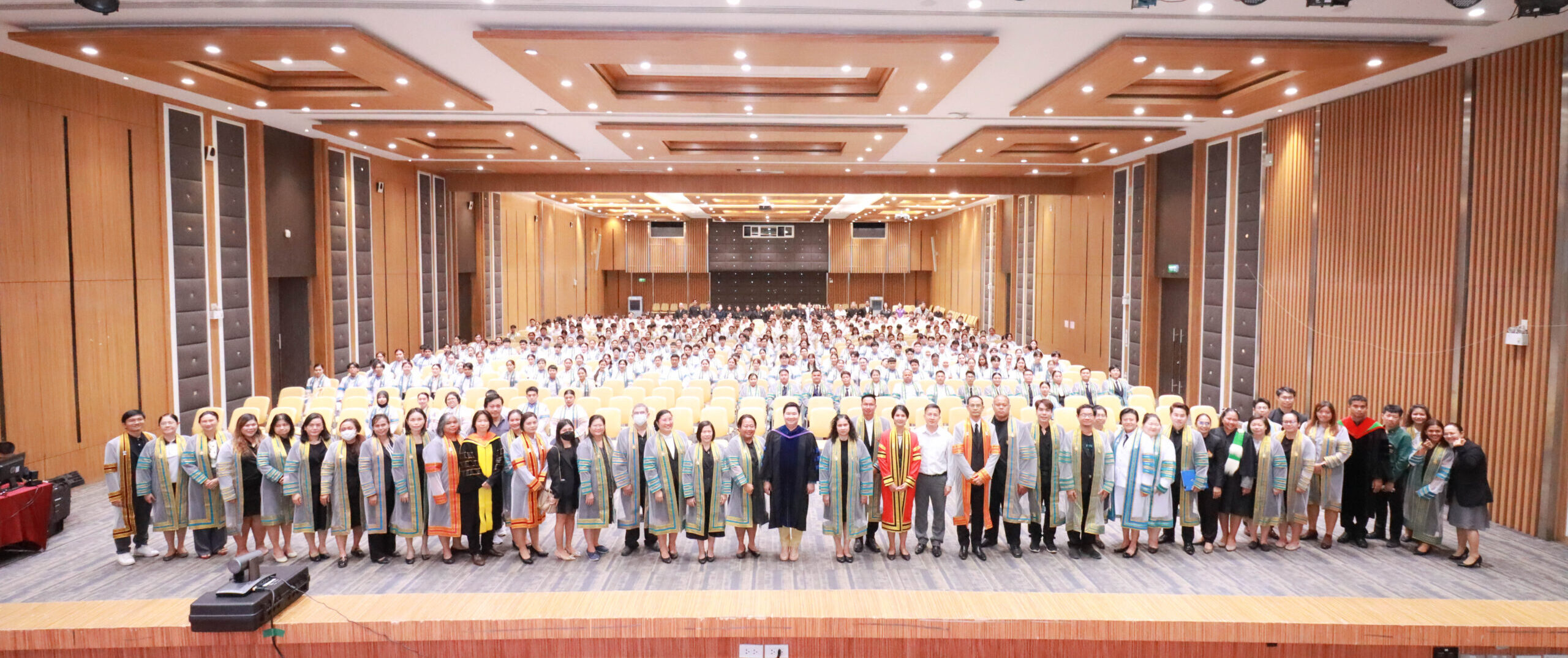 ภาพบรรยากาศการซ้อมย่อย พิธีพระราชทานปริญญาบัตร ครั้งที่ 39 ประจำปีการศึกษา 2567 (รวมทุกสาขาวิชา รอบบ่าย) วันที่ 26 ตุลาคม 2568 ณ วิทยาลัยป้องกันราชอาณาจักร