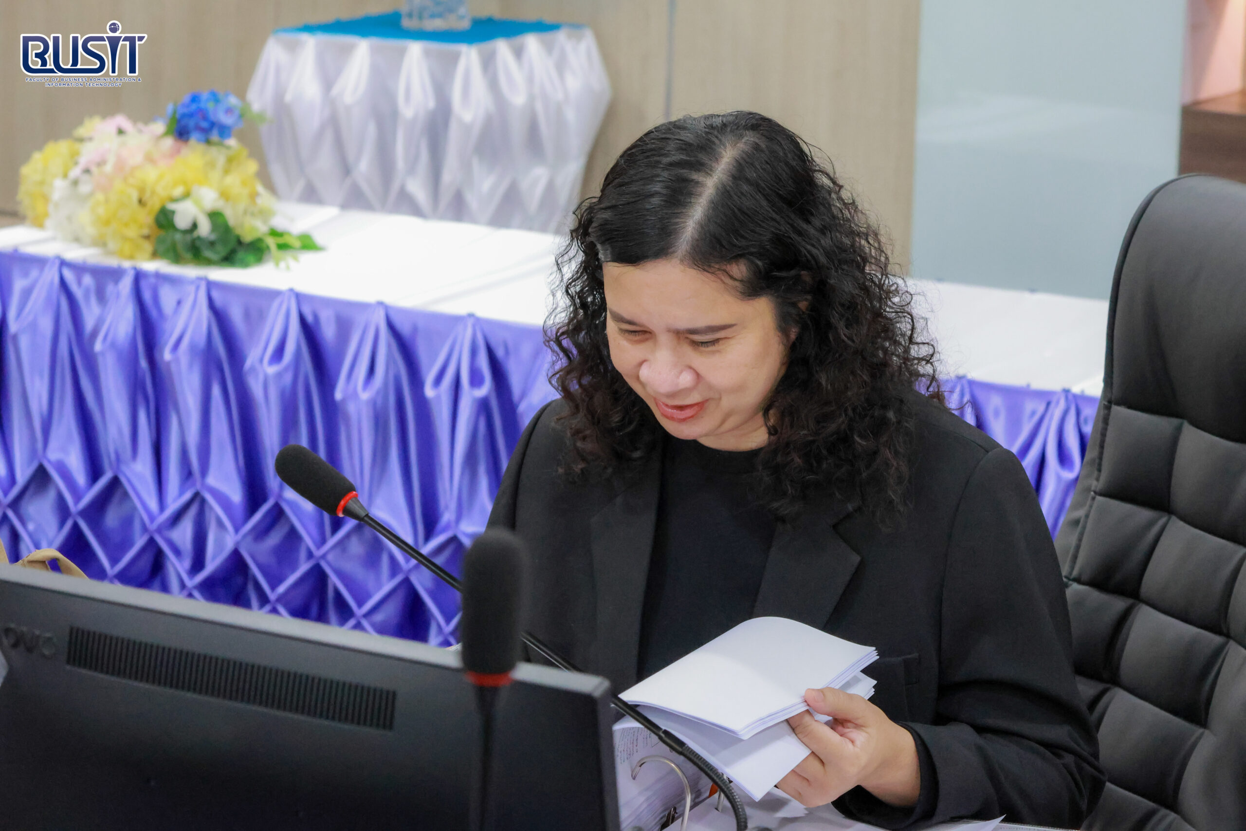 การประชุมคณะกรรมการประจำคณะบริหารธุรกิจและเทคโนโลยีสารสนเทศ ครั้งที่ 10/2568 วันพุธที่ 26 พฤศจิกายน 2568 ณ ห้องประชุมนริศรา อาคาร 5 ชั้น 2 เขตพื้นที่จักรพงษภูวนารถ